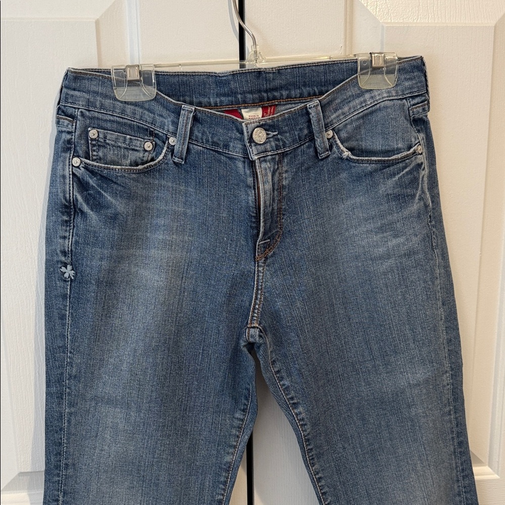 Lucky Brand Mid-Wash Capri length Jean